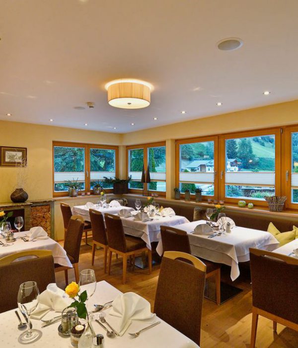 Restaurant2